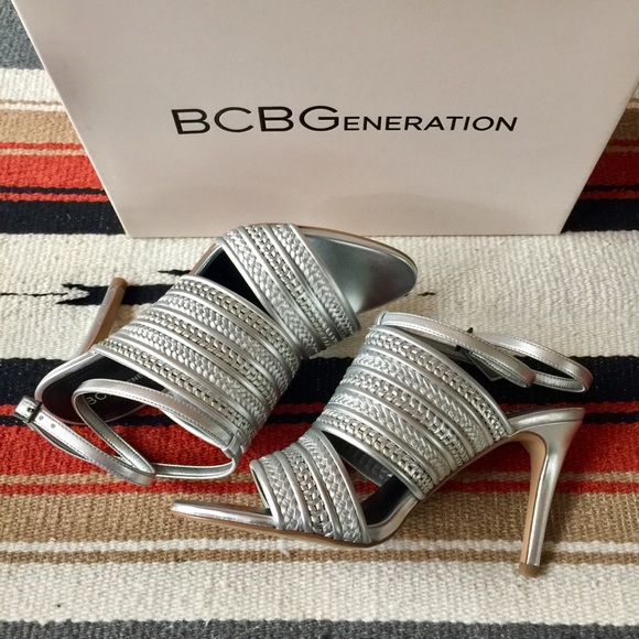 BCBGeneration Shoes - BCBG Karli Met Nap/Smith Clf Sandals.
NWT 6.5